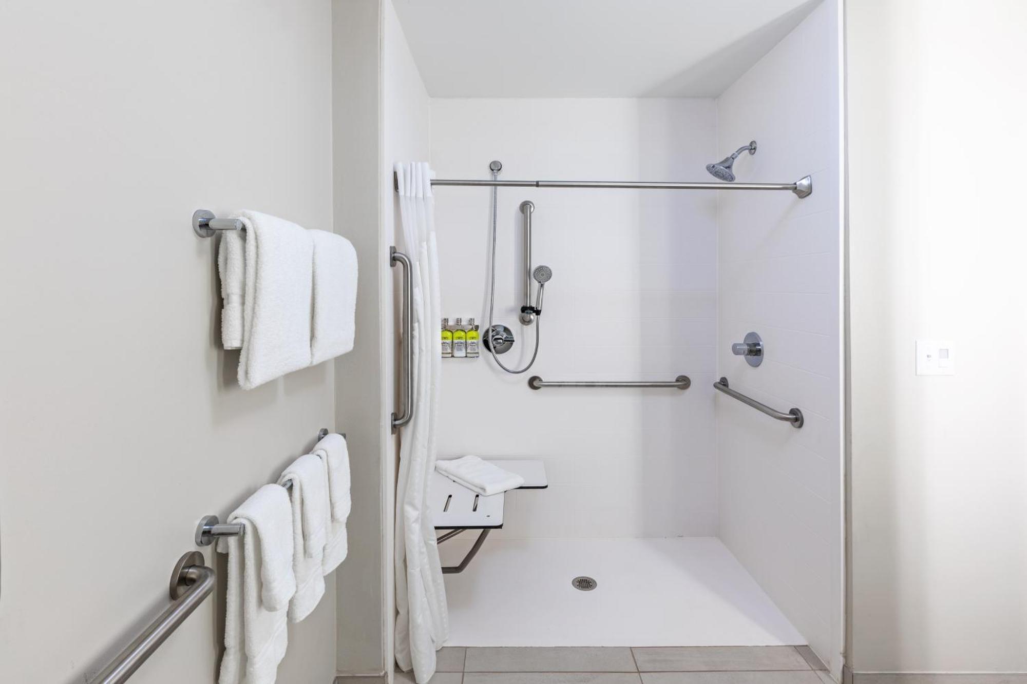 Holiday Inn Express & Suites Purcell By Ihg Esterno foto